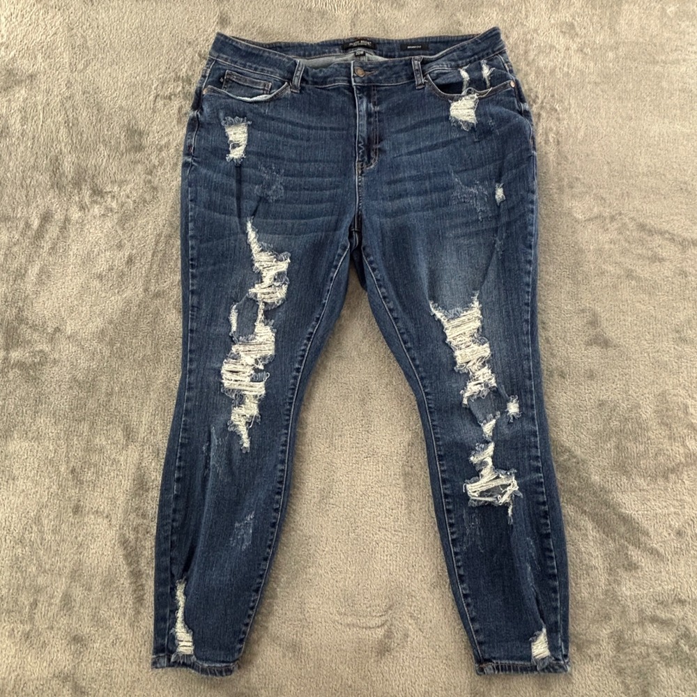 Judy Blue Skinny Fit Jeans Womens 20W Distressed Medium Wash Stretch Denim